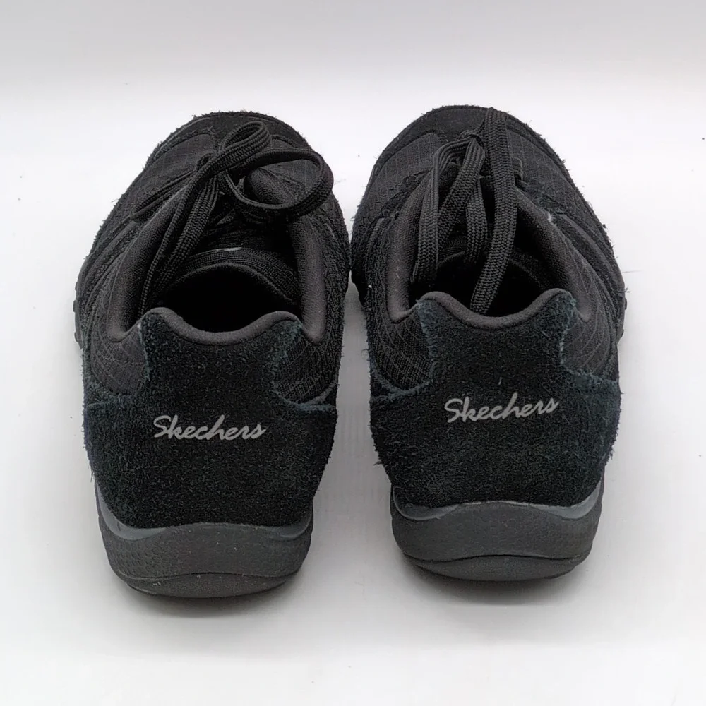 Skechers Shoes Womens Black 9 Relaxed Fit‎ Sneakers Walking Memory Foam 22532
